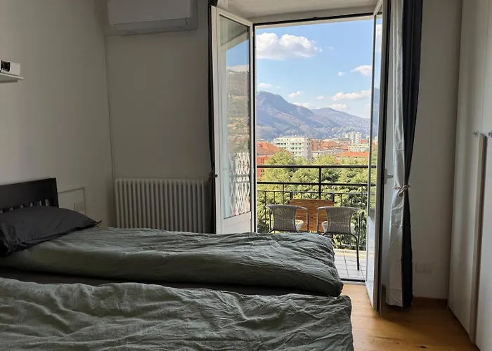 Panoramic Lake Como Hideaway